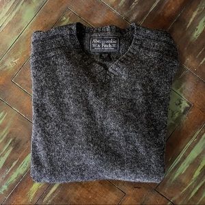 Abercrombie & Fitch Men’s 100% Wool Sweater